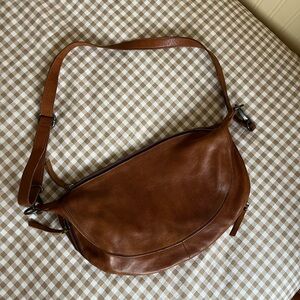 Neuflora Palma Leather Crossbody Bag Sling